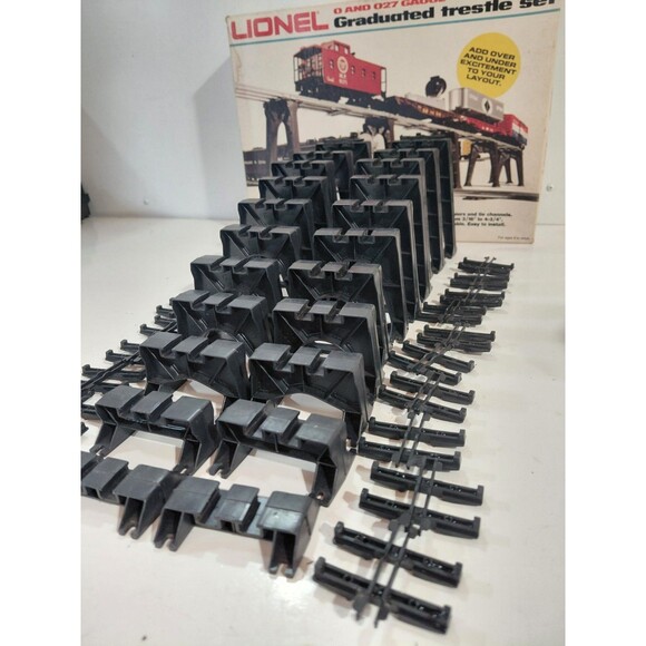 Lionel 6-2110 O/27 Train Gauge Model Railroad Black Graduated Trestle Set w/Box - Picture 3 of 16